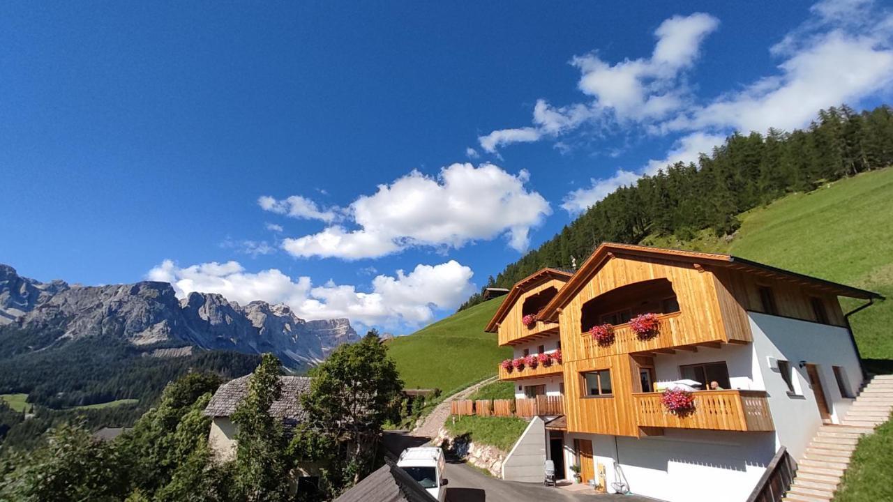 Luech De Corona Frena Exteriér fotografie